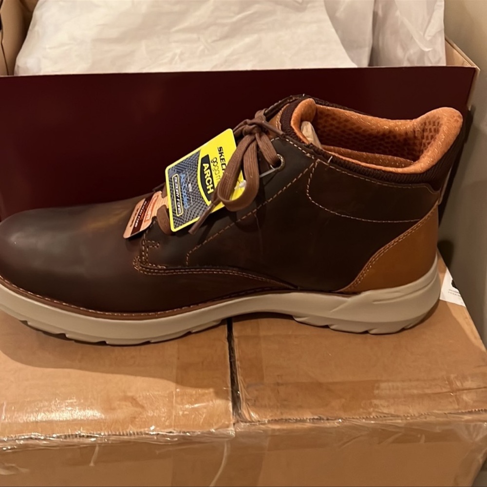 Mens Sketchers shoes